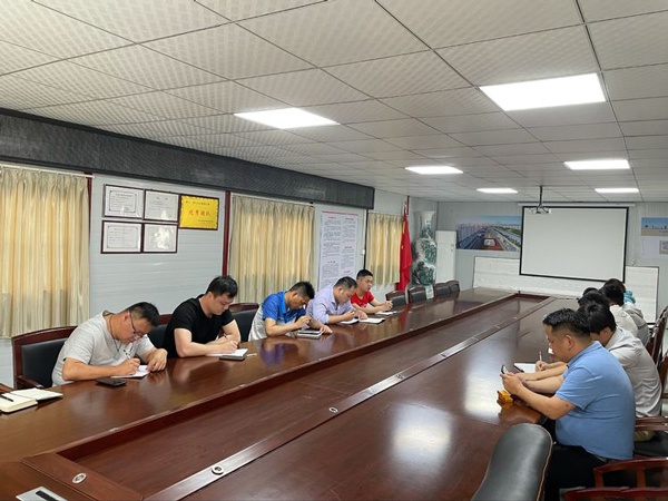 1620283097212144.jpg 市政建設(shè)集團(tuán)斗南路提升改造工程項(xiàng)目開(kāi)展部署動(dòng)員會(huì)6001.jpg