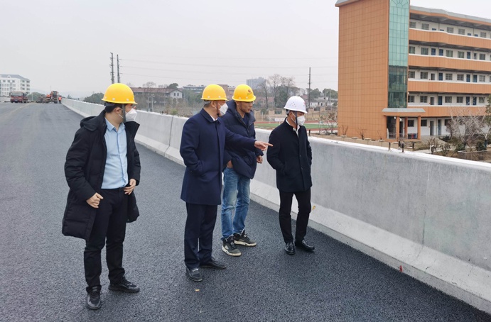 徐旭督導(dǎo)S49項目進展