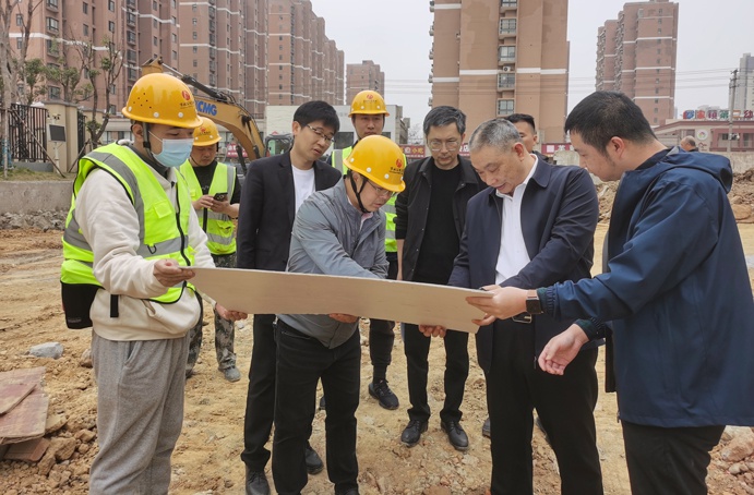 青山湖區(qū)政協(xié)副主席胡小明到規(guī)劃一路規(guī)劃二路調(diào)研項(xiàng)目進(jìn)展 青山湖區(qū)政協(xié)副主席胡小明到規(guī)劃一路規(guī)劃二路調(diào)研項(xiàng)目進(jìn)展