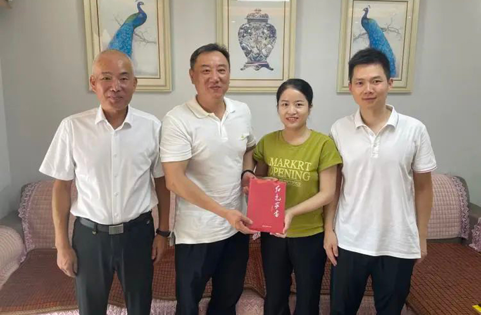 南昌市政建設(shè)集團(tuán)開展廉政家訪 南昌市政建設(shè)集團(tuán)開展廉政家訪